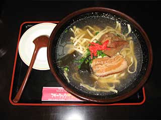 沖縄そば | 沖縄県のご当地B級グルメ