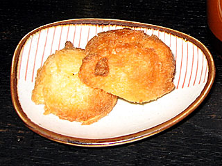 サーターアンダギー | 沖縄県のご当地B級グルメ