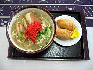 沖縄そば | 沖縄県のご当地B級グルメ