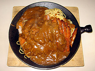 スパカツ | カレースパカツ | レストラン泉屋 | 北海道・釧路のご当地グルメ