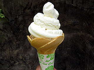 とうふソフト | 神奈川県（丹沢）のご当地B級グルメ