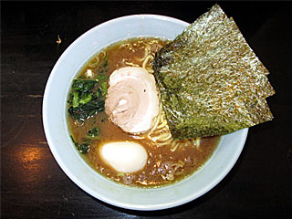 横浜家系ラーメン | 神奈川県（横浜）のご当地B級グルメ