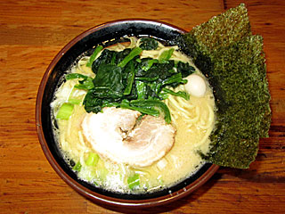 横浜家系ラーメン | 神奈川県（横浜）のご当地B級グルメ