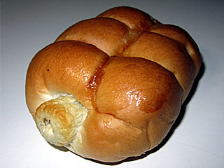 ちくわパン | セイコーマート | 北海道のご当地グルメ