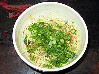 汁なし担々麺 | 広島県（広島）のご当地B級グルメ