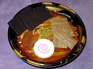 ラーメンケーキ | 東京都（新宿）のご当地B級グルメ