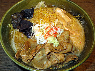 札幌ラーメン | 炙り豚盛り味噌らーめん | みその | 北海道・札幌のご当地グルメ