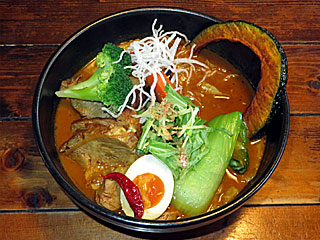 スープカレー | 自家製焼き煮豚カリー＆ブロッコリー＆エビスープ | 奥芝商店 | 北海道・札幌のご当地グルメ