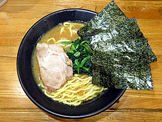 横浜家系ラーメン | 神奈川県（横浜）のご当地B級グルメ