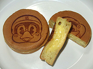 つば九郎焼き | 東京都（神宮外苑）のご当地B級グルメ