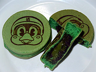 つば九郎焼き | 東京都（神宮外苑）のご当地B級グルメ