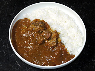 びらとり和牛カレー | びらとり農業協同組合 | 北海道・平取のご当地グルメ