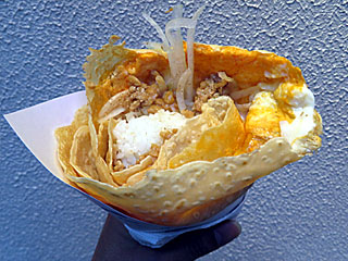 いくどんクレープ | 東京都（町田）のご当地B級グルメ