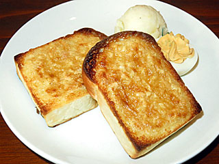 アーモンドトースト | 兵庫県（姫路）のご当地B級グルメ