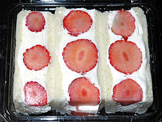 とちおとめ苺サンド | 栃木県のご当地B級グルメ