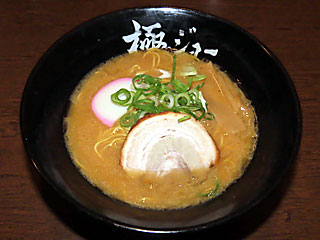 和歌山ラーメン | 和歌山県のご当地B級グルメ