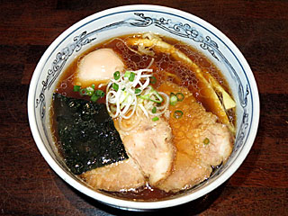 釧路ラーメン | 特製しょうゆらーめん | 壱福 | 北海道・釧路のご当地グルメ