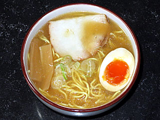 ラッキーピエロラーメン | 北海道（函館）のご当地B級グルメ