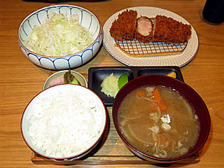 TOKYO X とんかつ | 東京都（多摩地域）のご当地B級グルメ