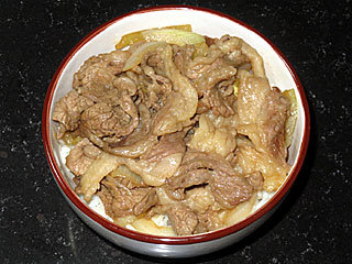 しほろ牛丼 | 北海道（士幌）のご当地B級グルメ